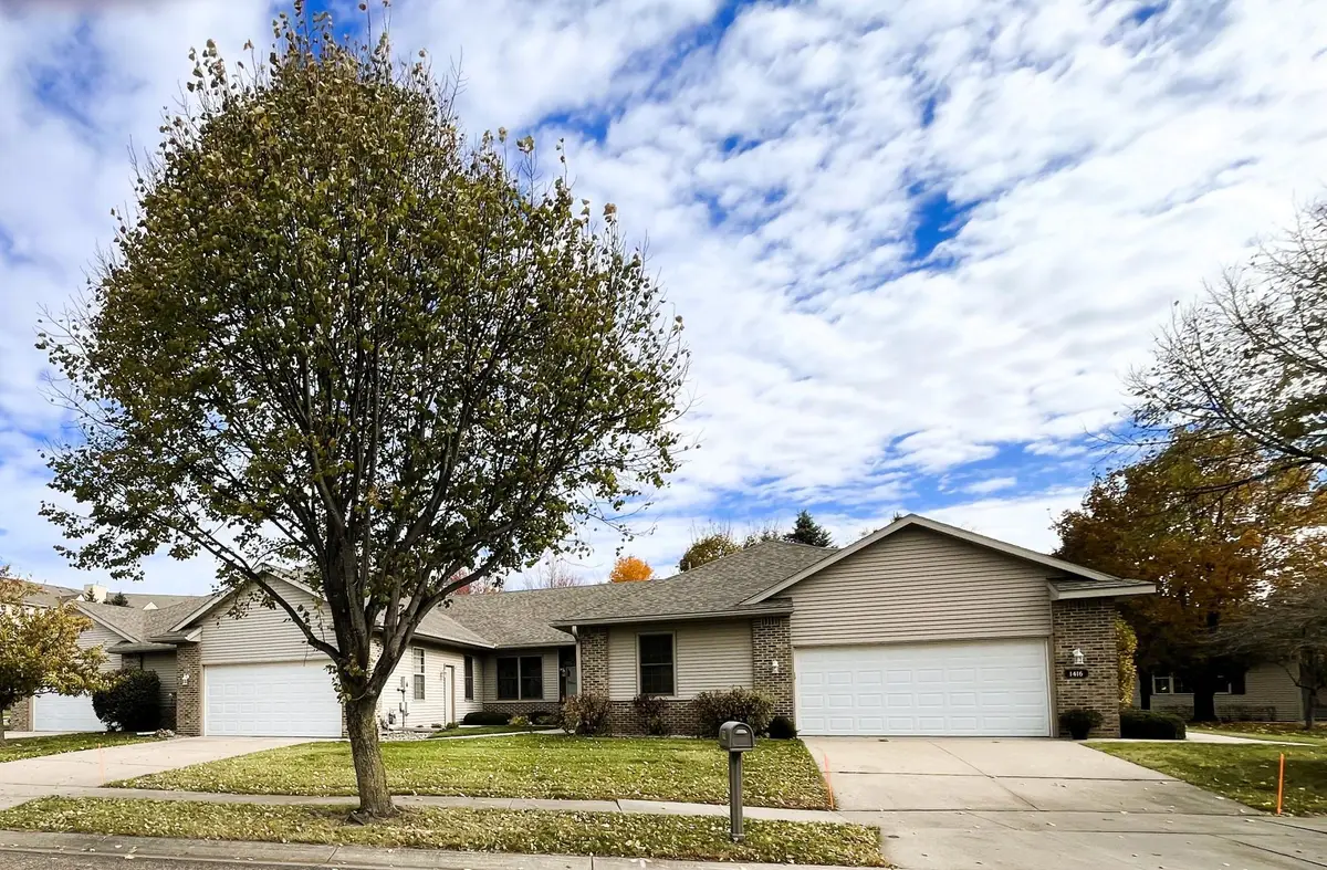1412 Kings Run Drive Nw, Rochester, MN 55901 - Image #1