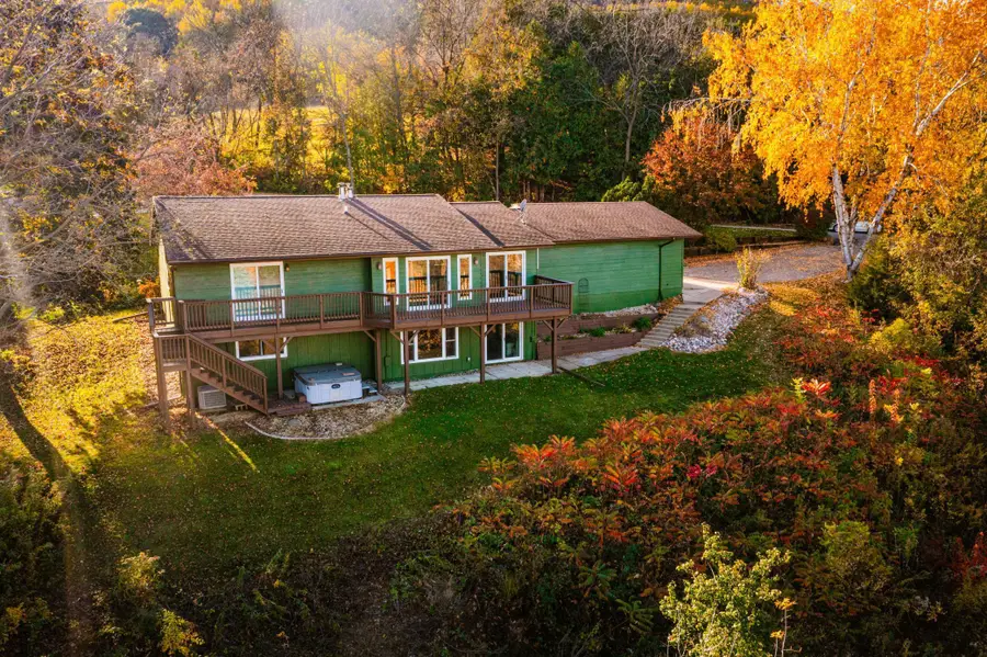 813 Stoney Point Road, La Crescent, MN 55947 - Image #3