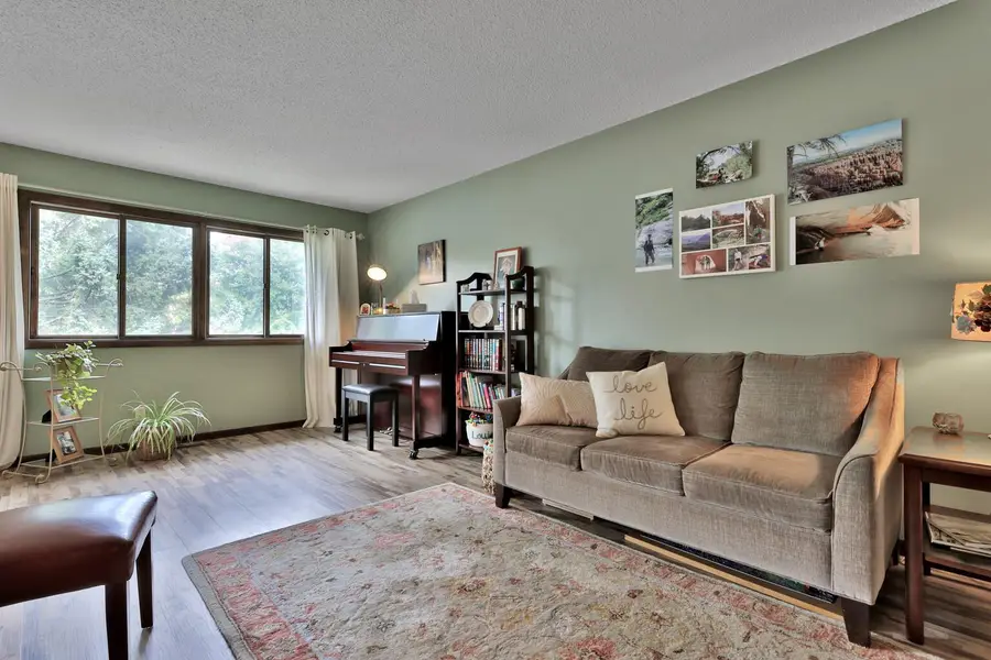 180 Wentworth Avenue W #D, West Saint Paul, MN 55118 - Image #2