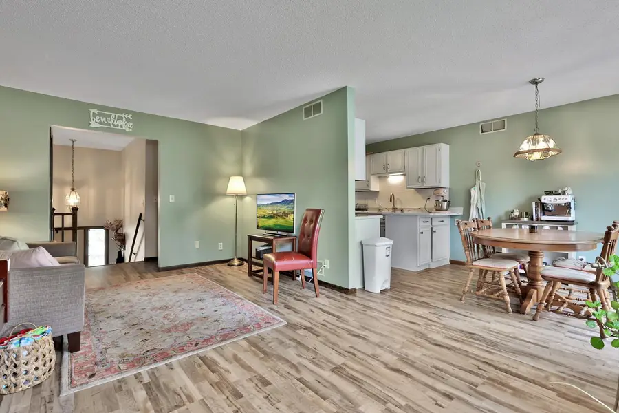 180 Wentworth Avenue W #D, West Saint Paul, MN 55118 - Image #3