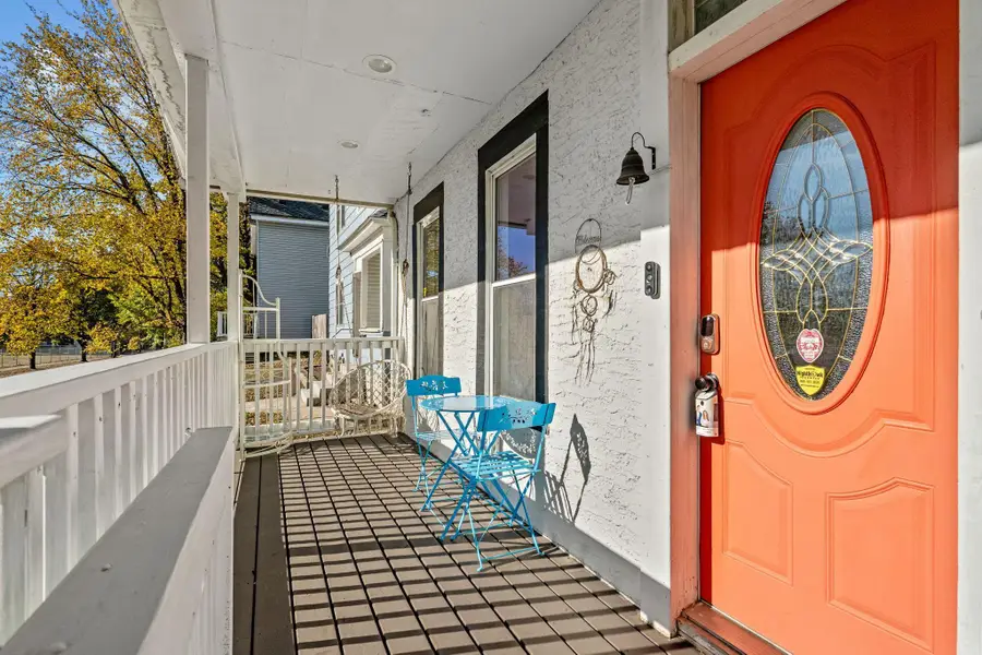 27 Magnolia Avenue E, Saint Paul, MN 55117 - Image #2