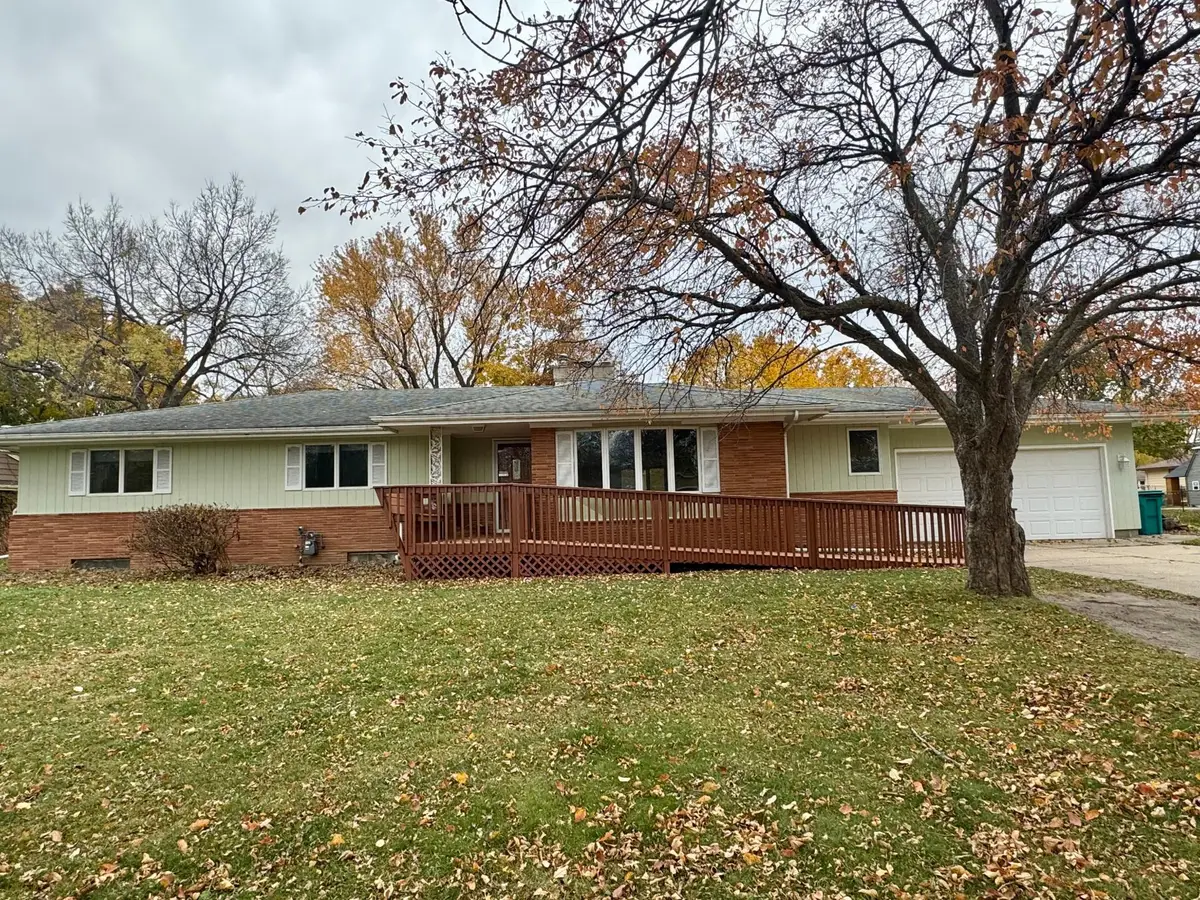 349 Mc Indoe Street, Owatonna, MN 55060 - Image #1