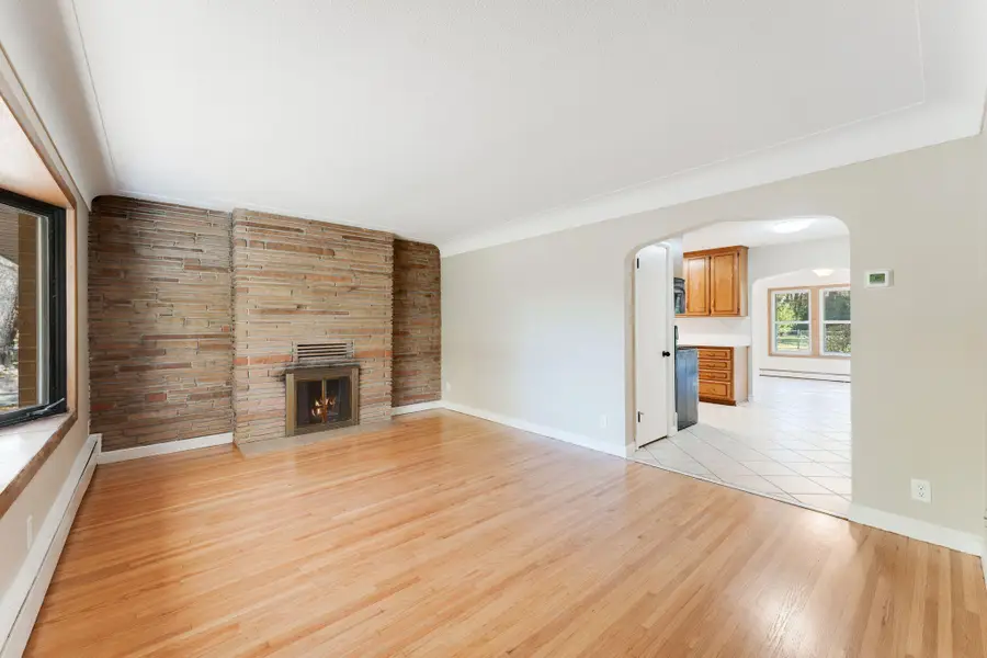 9523 10th Avenue S, Bloomington, MN 55420 - Image #3