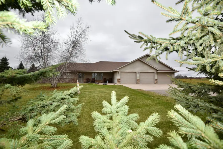 12221 85th Avenue, Milaca, MN 56353 - Image #3