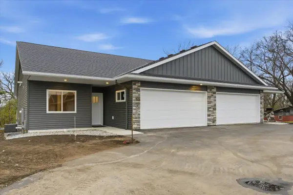 577 Main Street W, Richmond, MN 56368