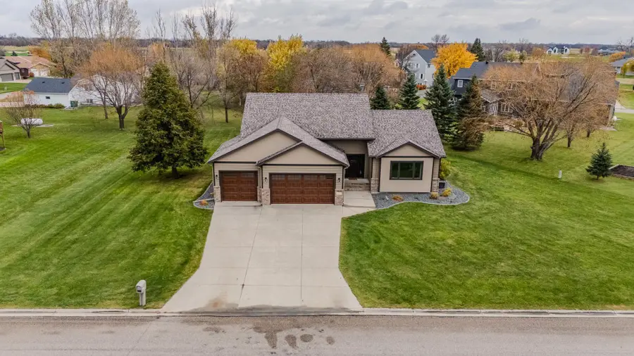 510 Sunset Drive, Oxbow, ND 58047 - Image #3