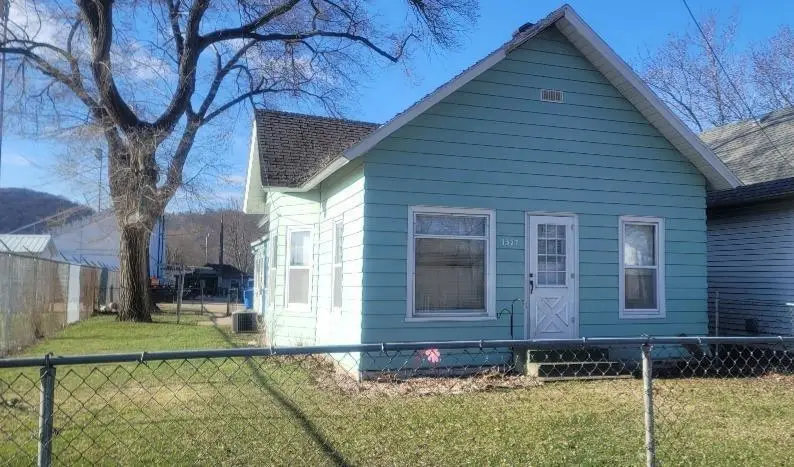 1377 W 3rd Street, Winona, MN 55987 - #1