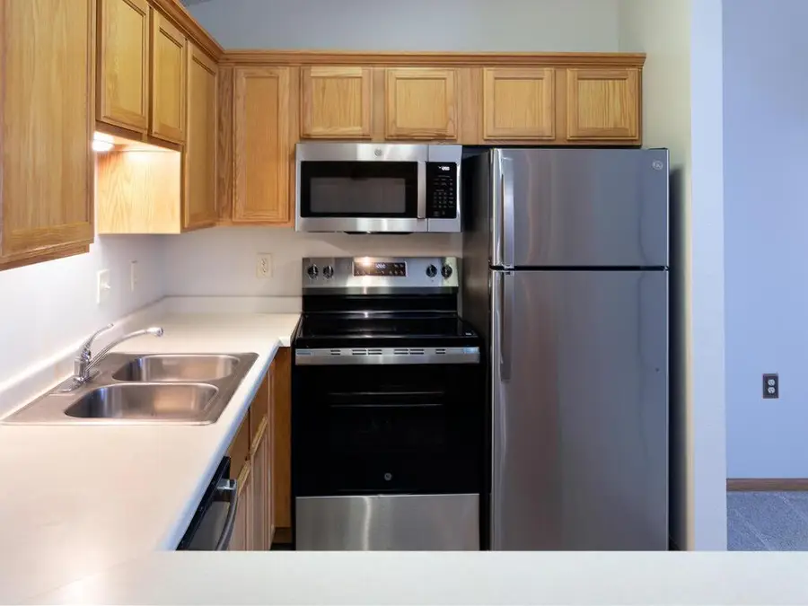 1321 Lake Drive W #320, Chanhassen, MN 55317 - Image #3