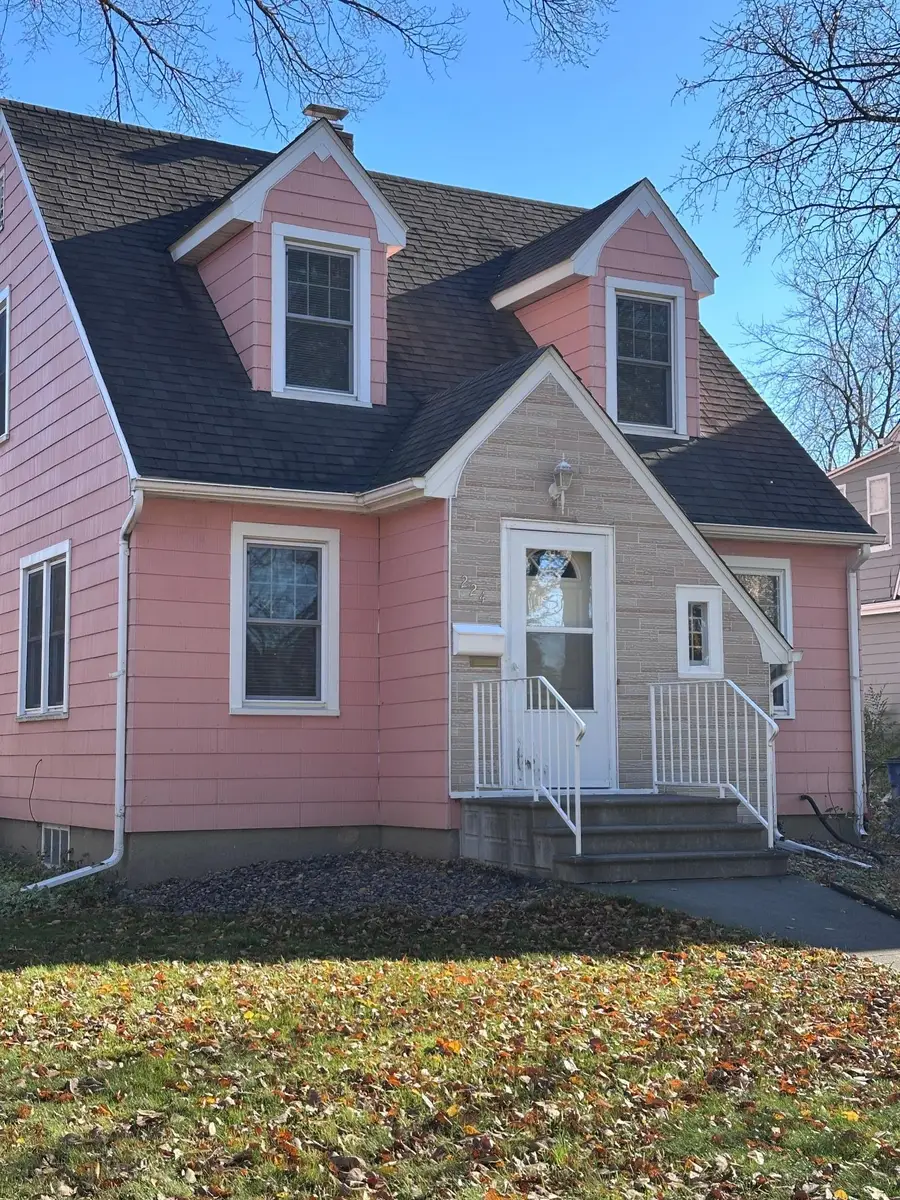 224 12th Street N, Moorhead, MN 56560 - Image #2