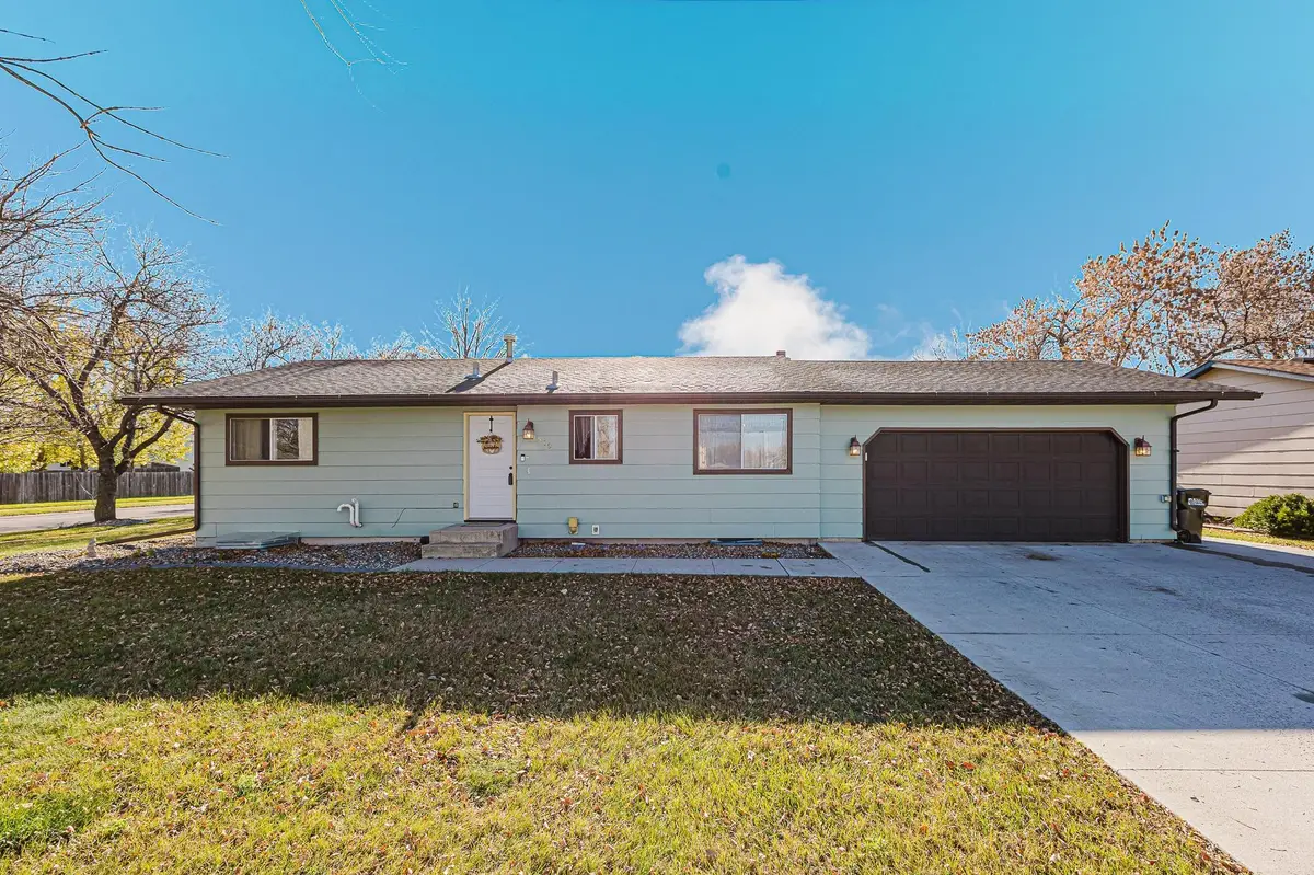 519 10th Avenue E, West Fargo, ND 58078 - Image #1