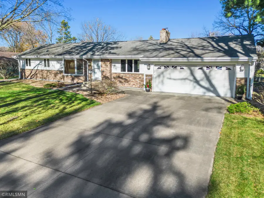 608 82nd Avenue N, Brooklyn Park, MN 55444 - Image #2