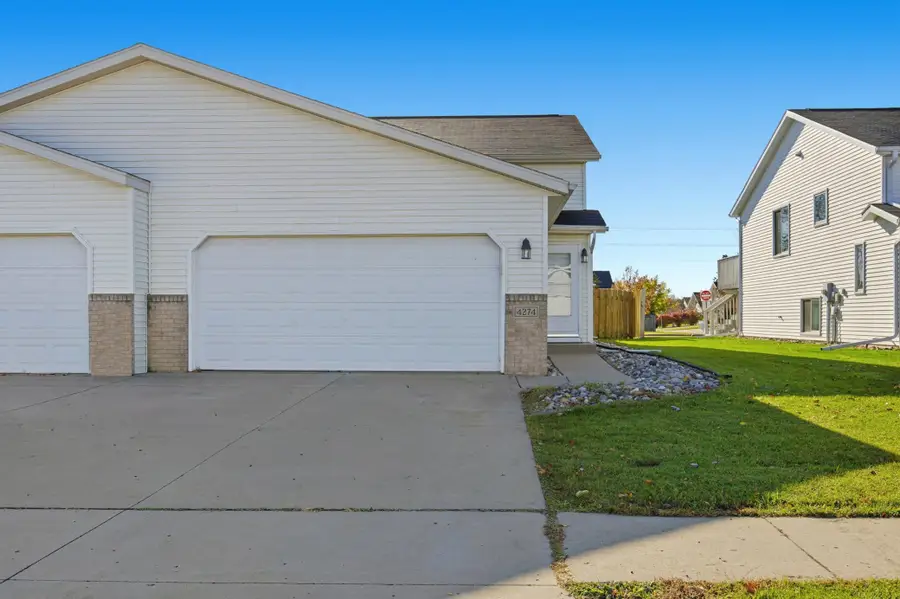 4274 39 1/2 Avenue S, Fargo, ND 58104 - Image #2