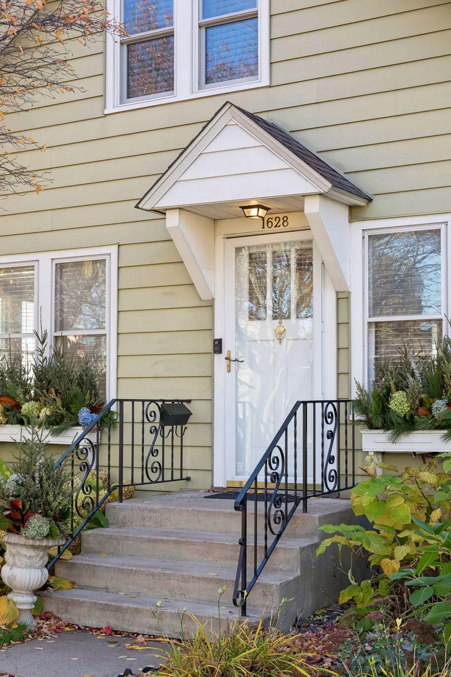 1628 Juno Avenue, Saint Paul, MN 55116 - Image #3