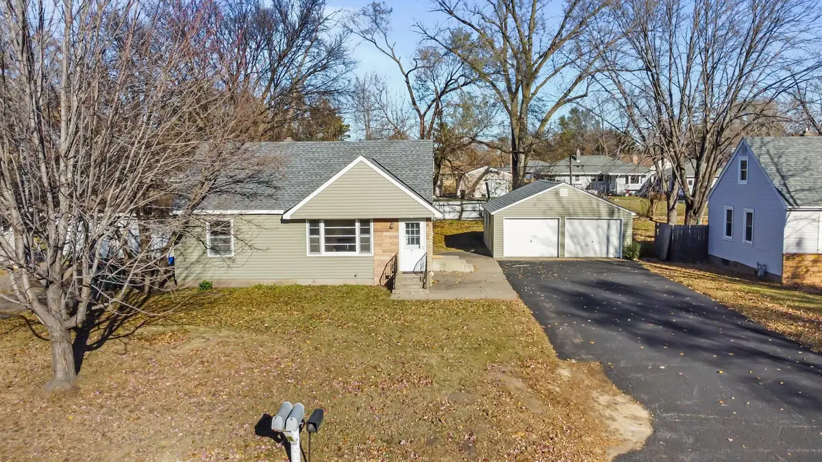 161 91st Avenue Ne, Blaine, MN 55434 - Image #1