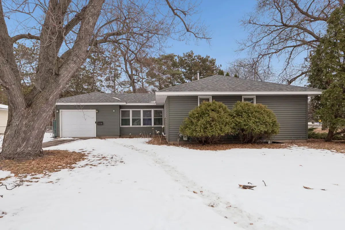 400 E Old Shakopee Road, Bloomington, MN 55420 - Image #1
