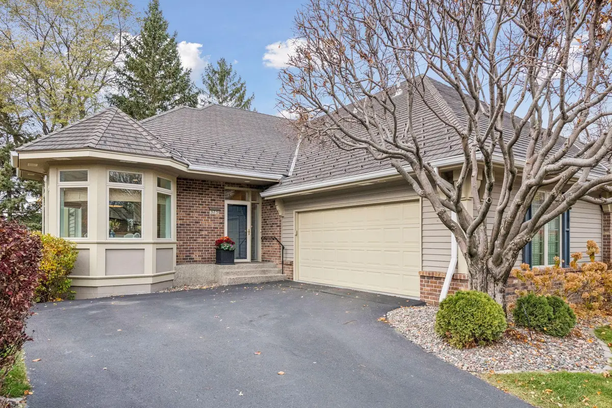 375 Waycliffe Drive S, Wayzata, MN 55391 - #1