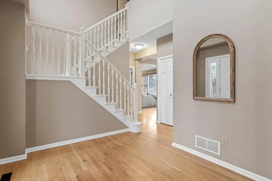 18244 87th Place N, Maple Grove, MN 55311 - Image #2