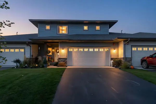 1102 Lorraine Court, Carver, MN 55315