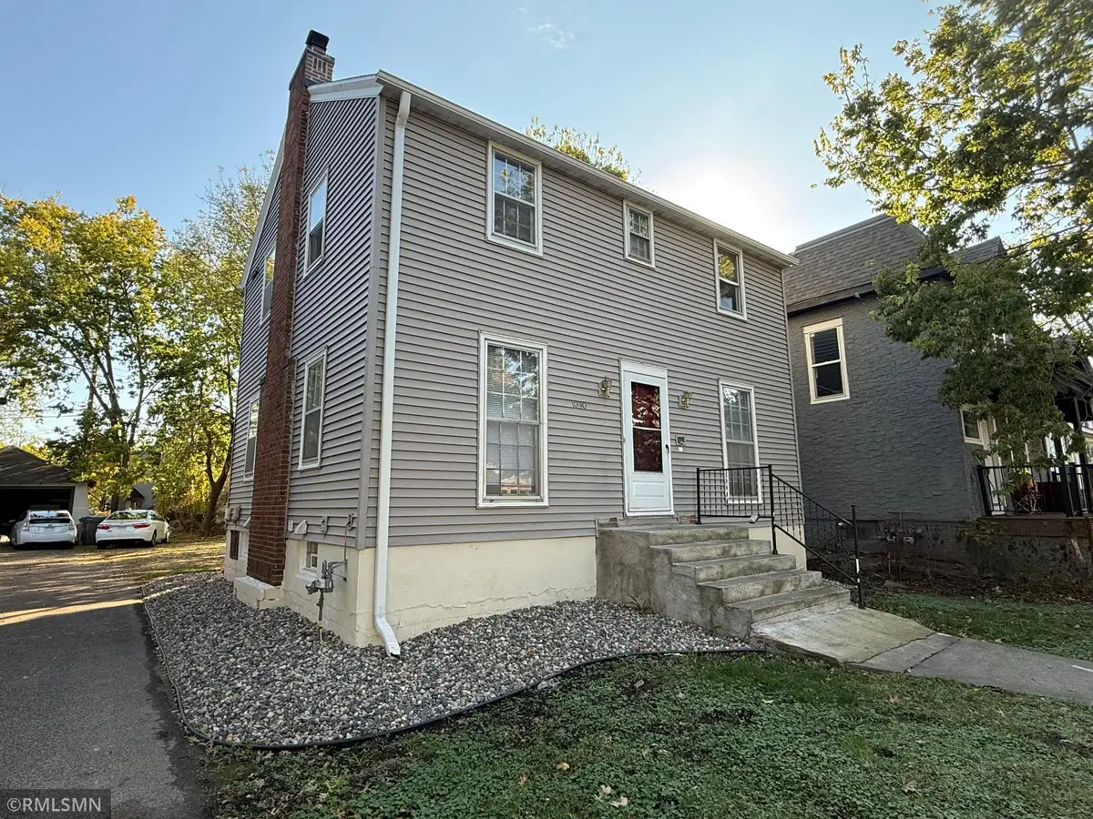 1090 16th Avenue Se, Minneapolis, MN 55414 - Image #1