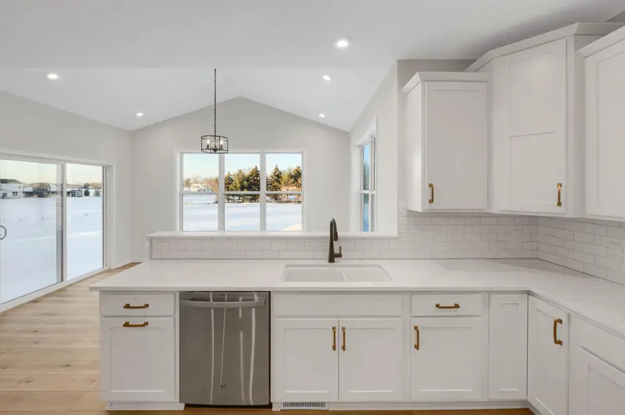 15812 Granada Avenue N, Hugo, MN 55038 - Image #3