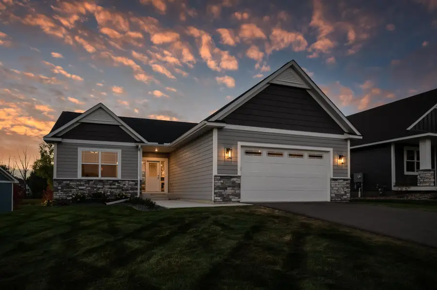 20105 Glenbrook Path, Lakeville, MN 55044 - Image #2