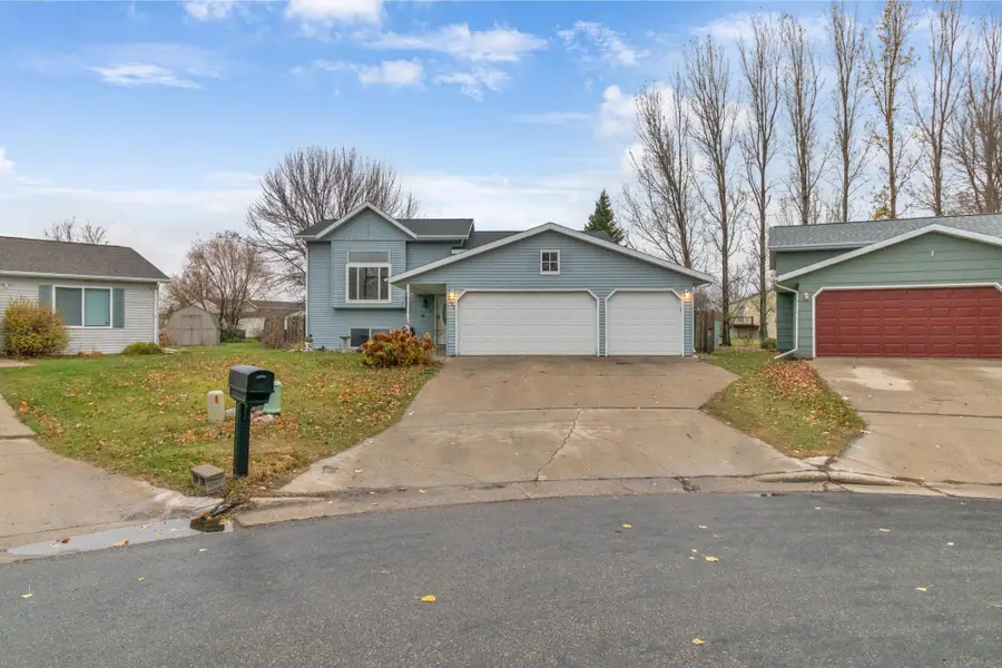 1242 32nd Street Circle S, Moorhead, MN 56560 - Image #2