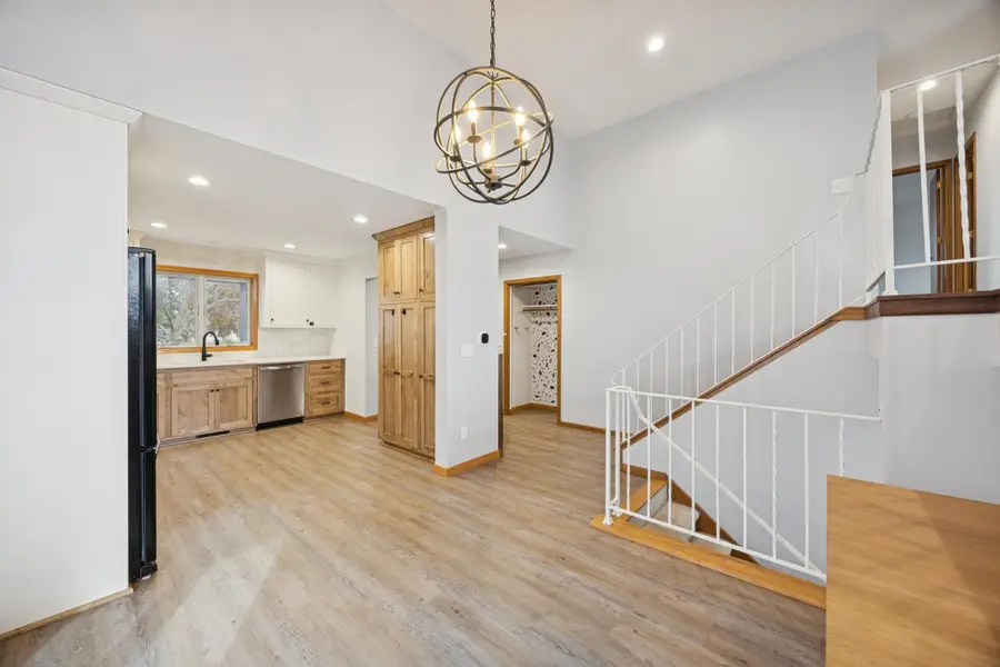 10485 Lee Drive, Eden Prairie, MN 55347 - Image #2