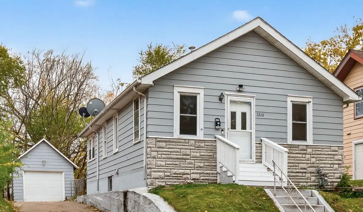 1210 Cook Avenue E, Saint Paul, MN 55106 - Image #1