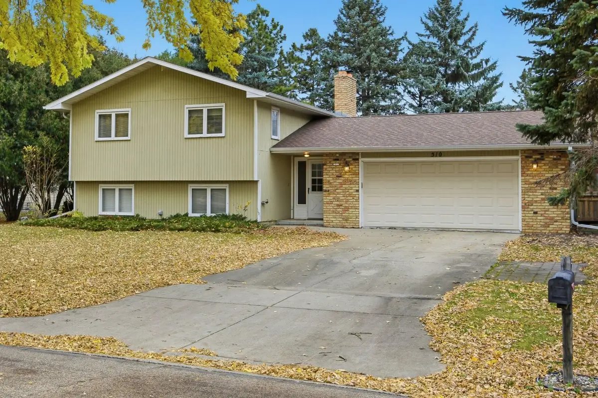 510 35th Avenue S, Moorhead, MN 56560 - Image #1