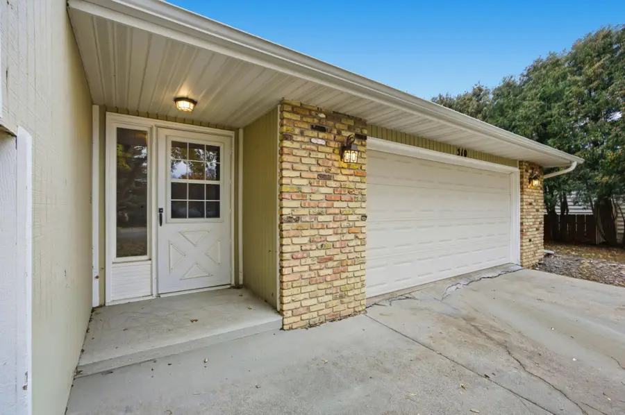 510 35th Avenue S, Moorhead, MN 56560 - Image #3