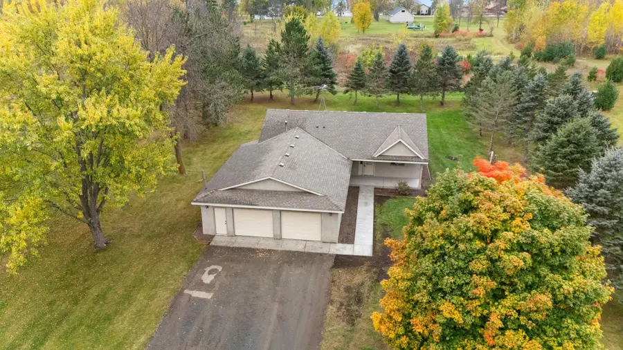 21320 Orchard Drive, Chengwatana, MN 55063 - Image #2