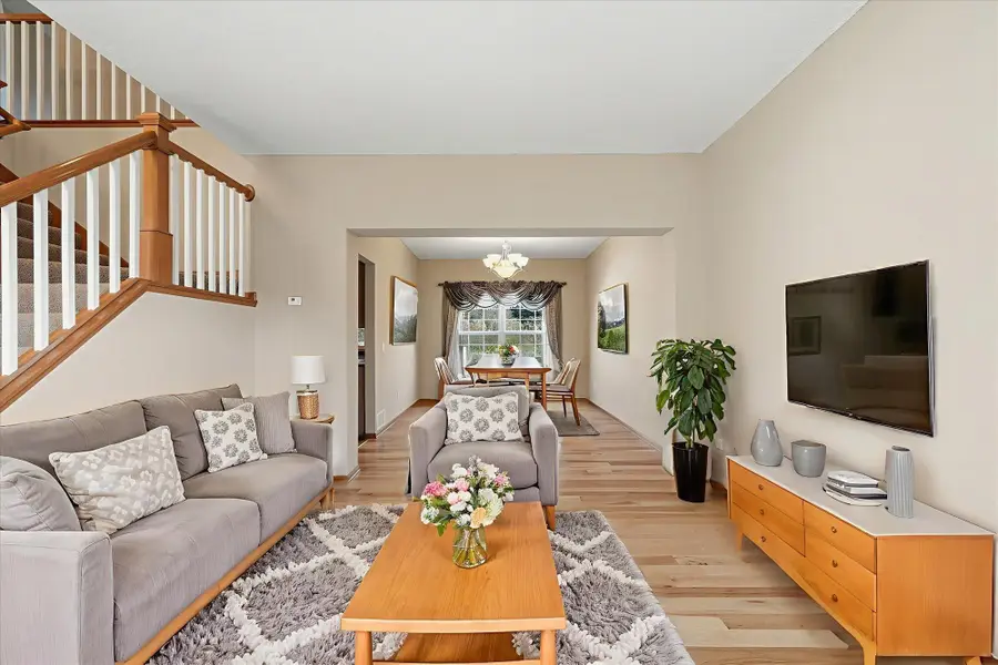 6449 Hedgecroft Avenue S, Cottage Grove, MN 55016 - Image #3