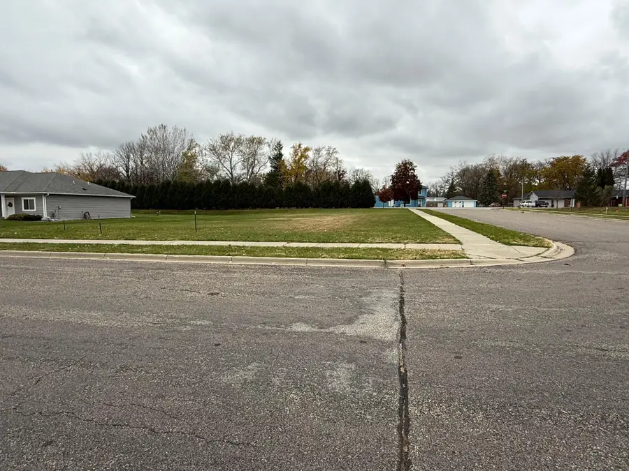 2770 Timber Ridge Place Ne, Owatonna, MN 55060 - Image #2