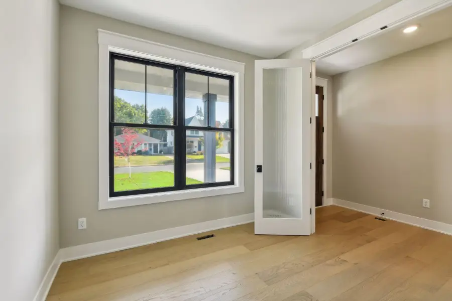 4509 Oxford Avenue, Edina, MN 55436 - Image #2