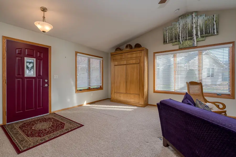 133 Shamrock Drive, Mankato, MN 56001 - Image #2