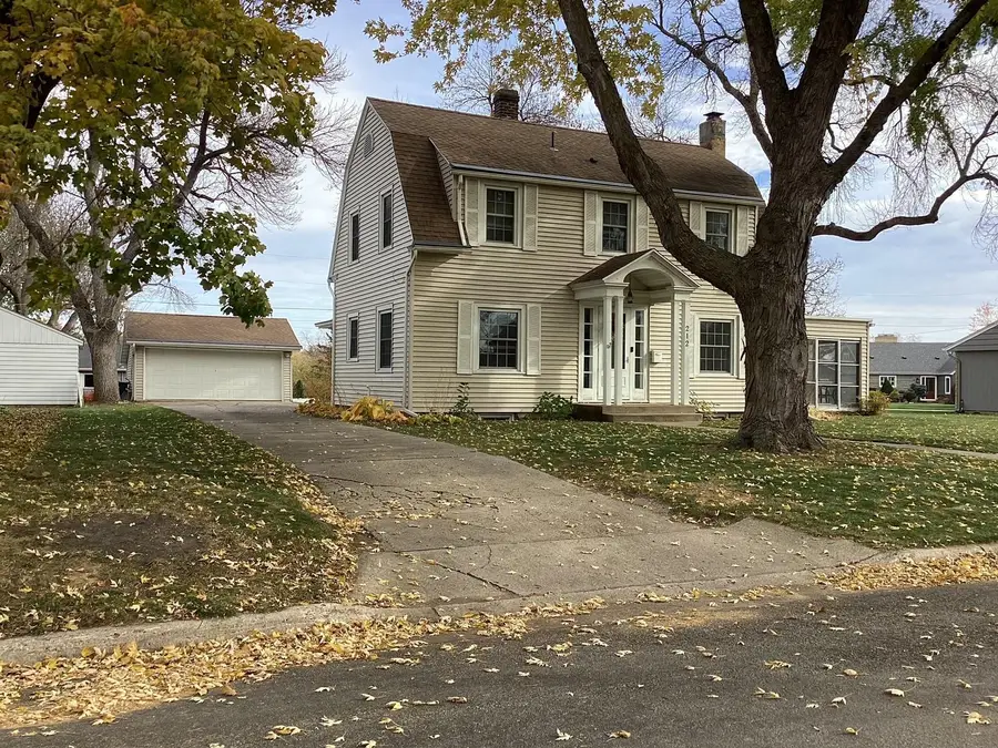 212 Lee Place, Albert Lea, MN 56007 - Image #2