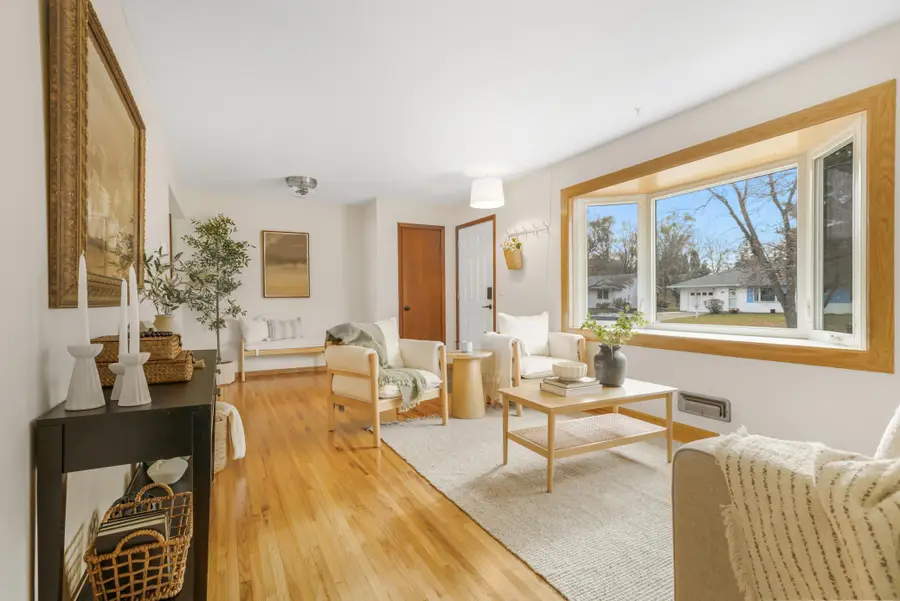 2633 103rd Avenue Nw, Coon Rapids, MN 55433 - Image #3