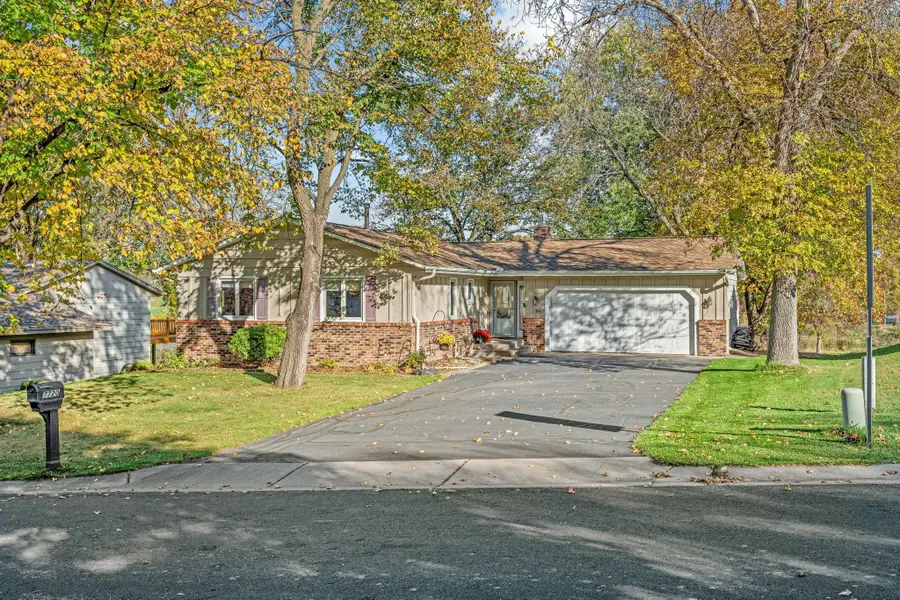 7720 Niagara Lane N, Maple Grove, MN 55311 - Image #2