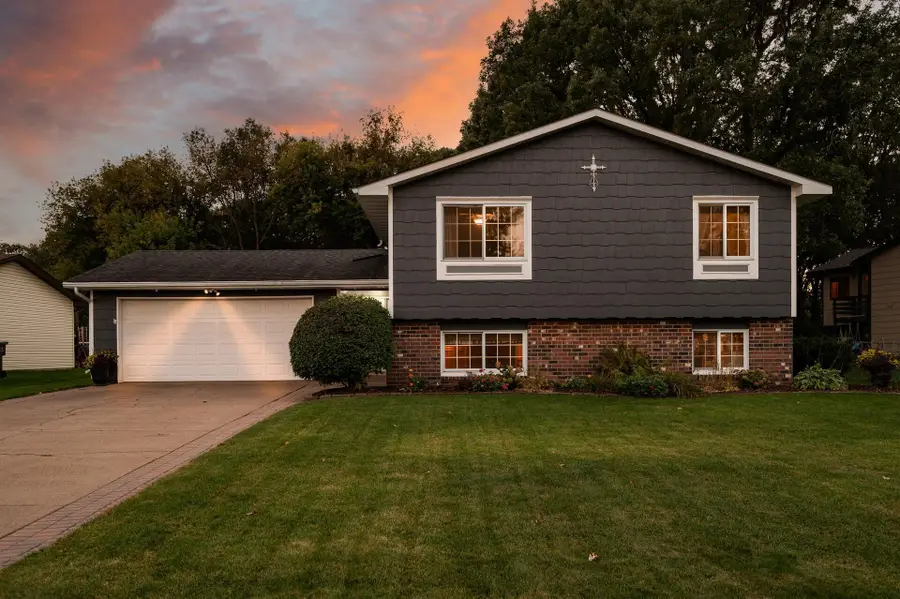 7101 120th Avenue N, Champlin, MN 55316 - Image #3