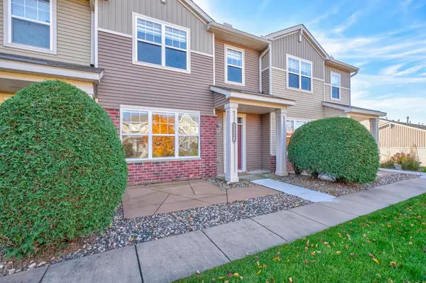 3352 Hazel Trail #E, Woodbury, MN 55129