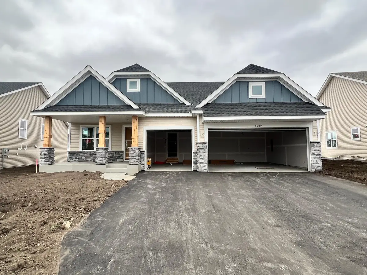 7509 Lotus Lane, Lino Lakes, MN 55038 - Image #1