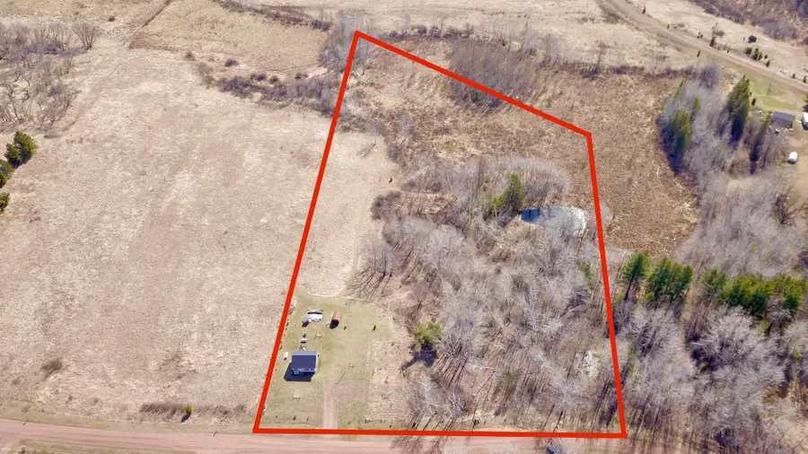 27048 Hawthorn Road N, Hinckley, MN 55037 - Image #2