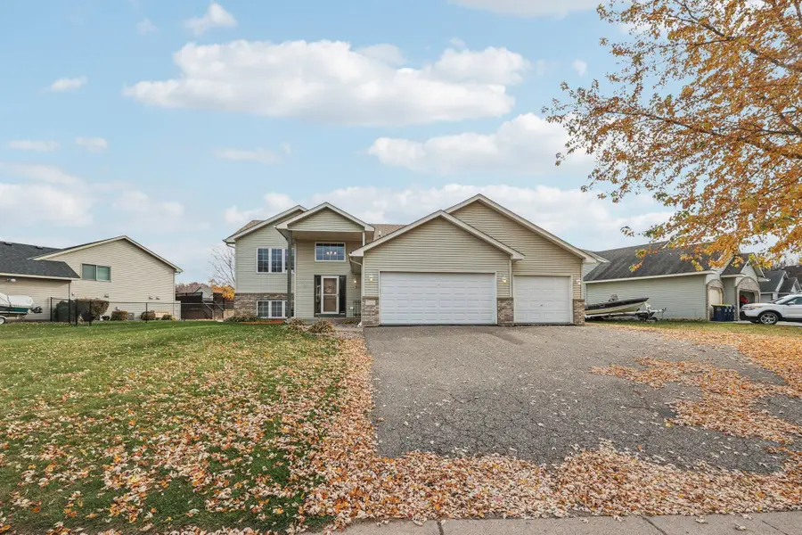 11763 N Meadow Curve, Lindstrom, MN 55045 - Image #3