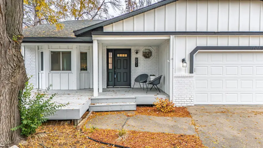 10419 Goldenrod Street Nw, Coon Rapids, MN 55448 - Image #2