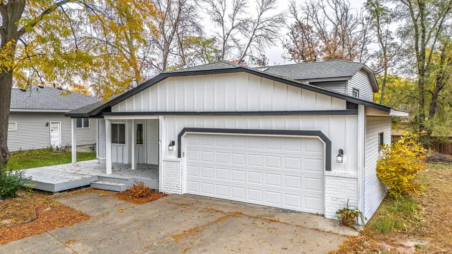 10419 Goldenrod Street Nw, Coon Rapids, MN 55448 - Image #3