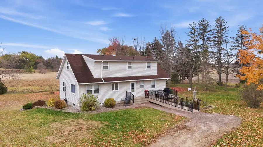 11501 Grover Avenue Sw, Howard Lake, MN 55349 - Image #2