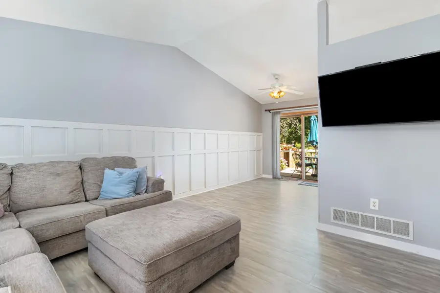 8345 Grace Court, Victoria, MN 55386 - Image #3