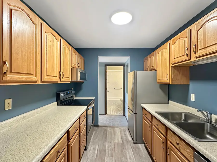 122 Demont Avenue E #358, Little Canada, MN 55117 - Image #2