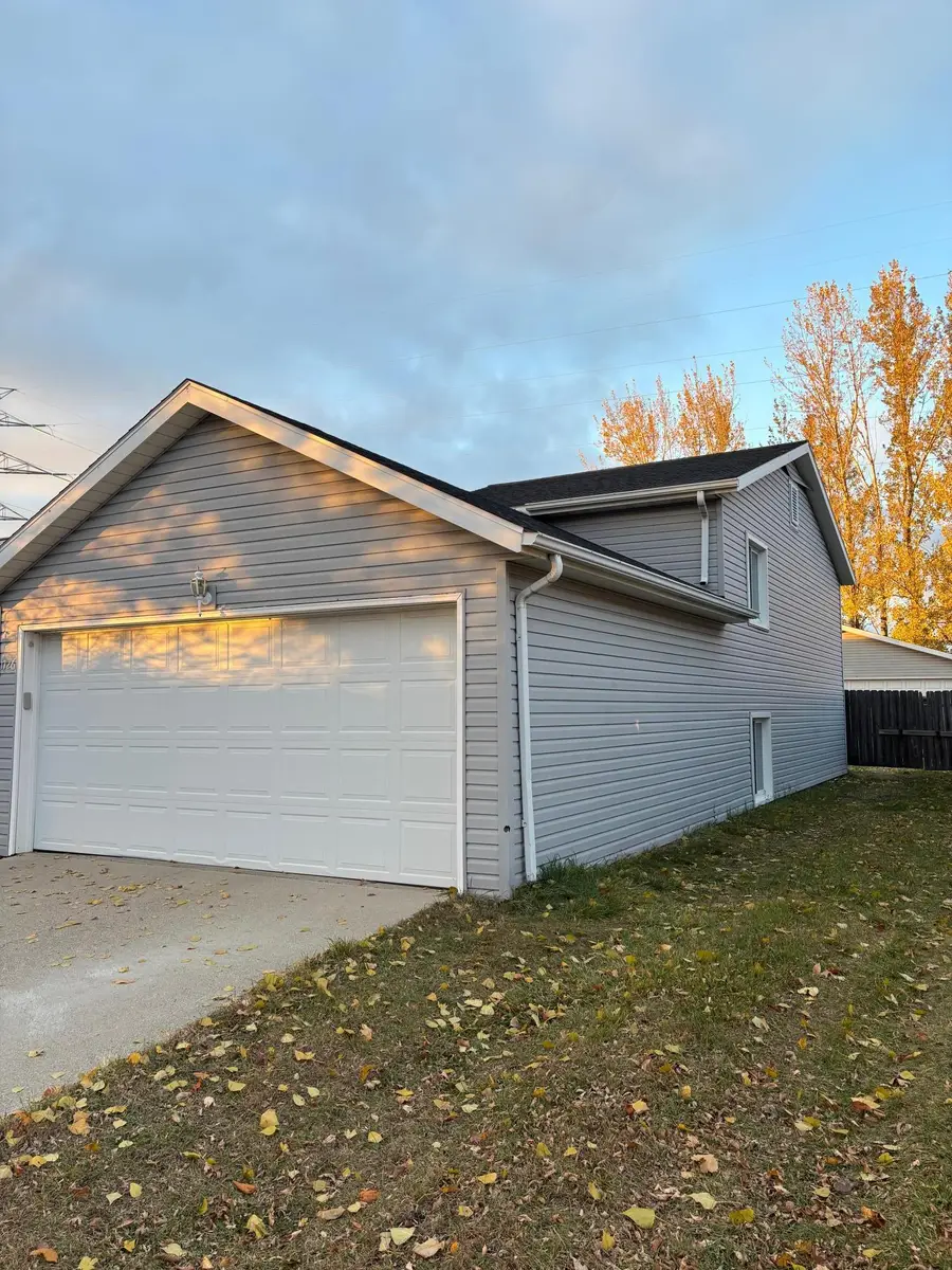 1726 2nd Avenue E, West Fargo, ND 58078 - Image #2