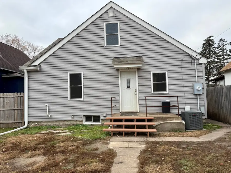 535 3rd Avenue S, South Saint Paul, MN 55075 - Image #2